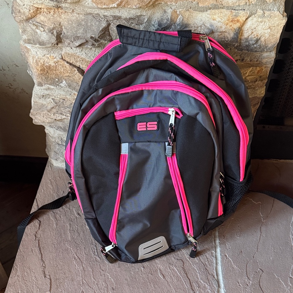 ES Women's Gray and Pink Backpack